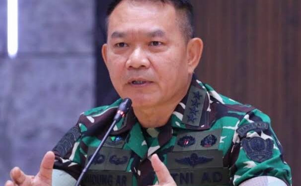 Jenderal TNI Dudung Abdurachman Apresiasi Ekspedisi Geopark Kaldera Toba SMSI